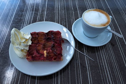 Plum cake