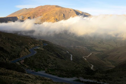 View of the Cuesta del Obispo at the top of RP 33