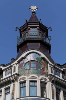 Art Nouveau house with Chinese tower