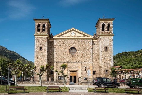 Iglesia nueva de San Vicente church