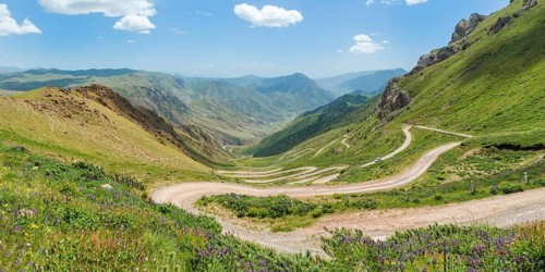 Road to Song Kol Lake