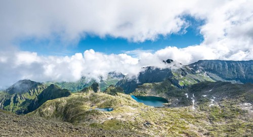 View from the summit of the Greifenberg to the lakes in the Klafferkessel