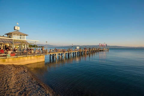 People on jetty