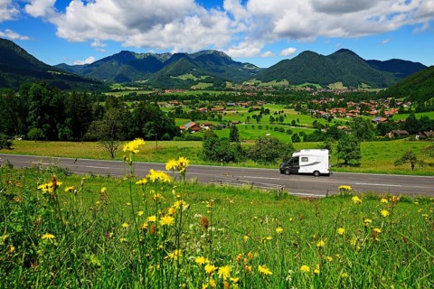 Motor home at Schneizlreuth