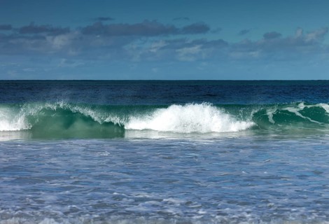 Breaking waves on the beach