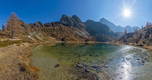 Mountain lake in autumn