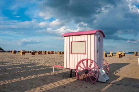 Historic bathing cart
