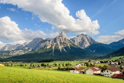 View of the Ehrwalder Sonnenspitze