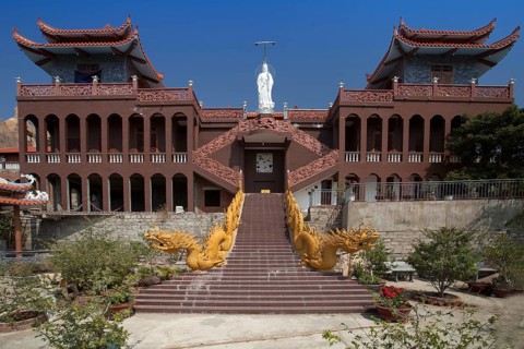 Trung Son Cu Tu Pagoda