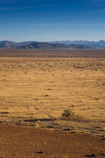 Dry landscape of the Naukluft mountains