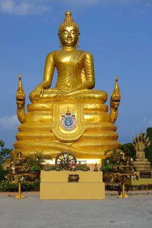 Golden Buddha Statue
