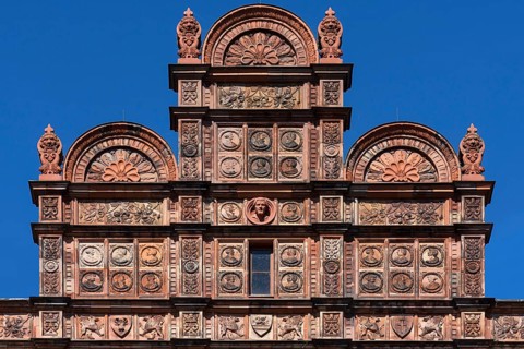 Terracotta facade at Schwerin Castle