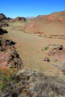 View into the barren valley valley Encantado