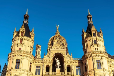 Equestrian statue