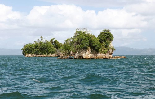 Cayo or Rock Island