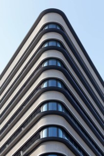 Triangular office tower