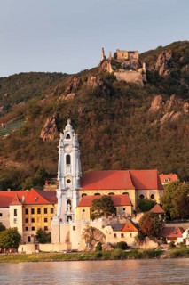 View over the Danube to Durnstein with collegiate church and castle ruin