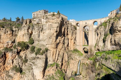 Puente Nuevo bridge on cliffs