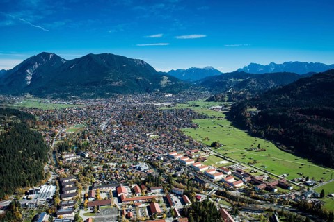 Centre of Garmisch-Partenkirchen in autumn