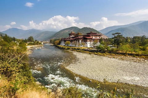 Buddhist monastery fortress Punakha Dzong at the river Mo Chhu