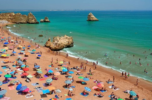 Many bathers