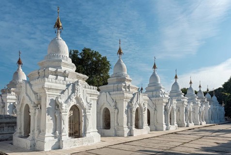 White kyauk gu cave stupas at Kuthodaw Pagoda