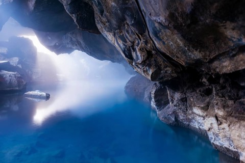 Grjotagja Lava cave