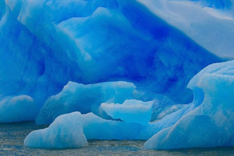 Fissured iceberg on Lake Argentino