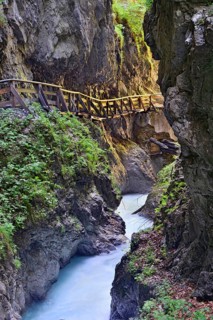 Path through Wolfsklamm Gorge