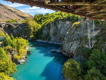 Bungee Jumping