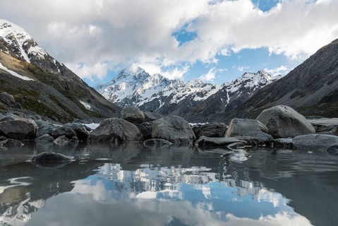 Reflection on the shore of Hooker Lake