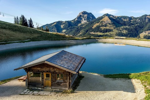 View from Sudelfeld to Wendelstein with reservoir lake Mangfall mountains