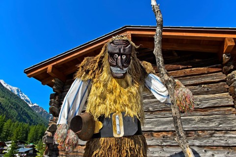 Tschaggatta with Lotschental mask