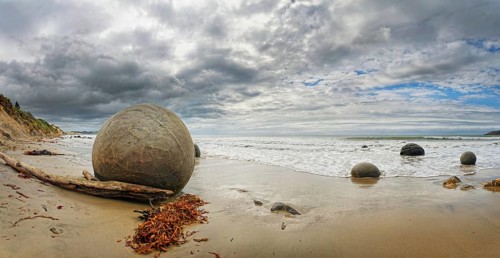 Moeraki Boulders