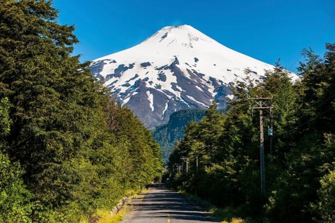 Snowcapped volcano Villarrica