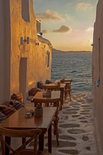 Kastro's Restaurant at sunset