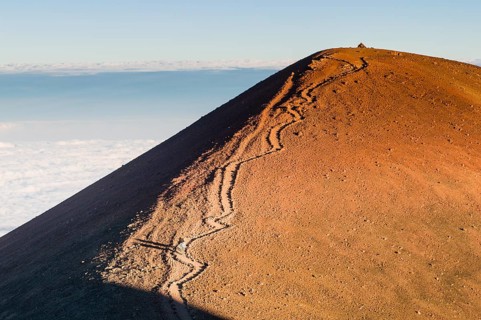 Footpath leading up a volcanc cone on Mauna Kea