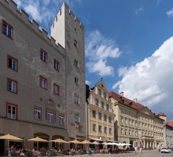 Former patrician castle with dynasty tower