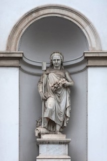 Marble statue