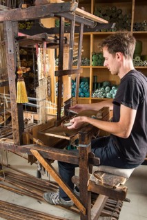 Passementerie maker