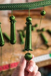 Passementerie maker