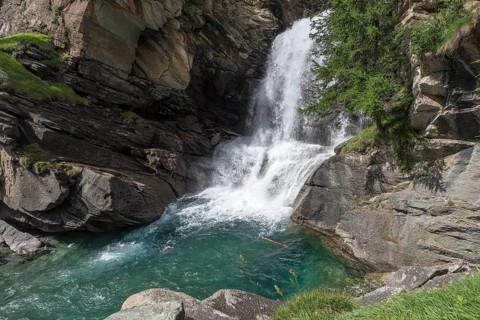 Waterfalls of Lillaz