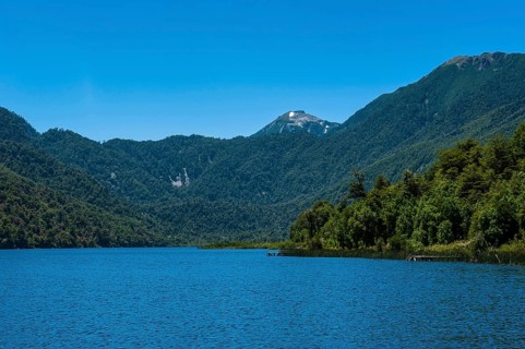 Lago Tinquilco in the Huerquehue