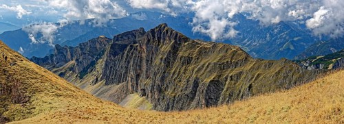 Mountain range Dalfazer Wande in the Rofan Mountains
