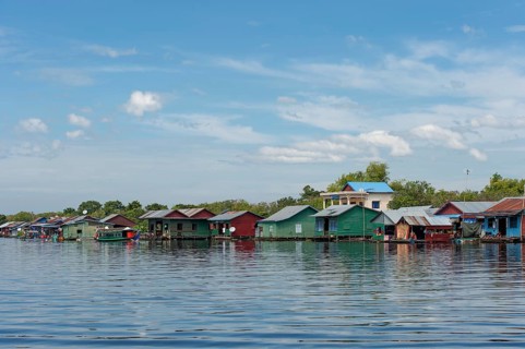 Houses on the Tonle Sap River