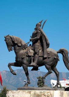 Equestrian statue of Skanderbeg