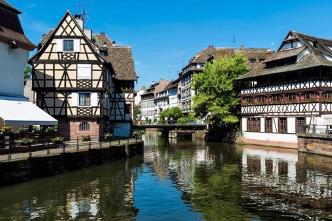 Maison des Tanneurs and timbered houses along the ILL canal