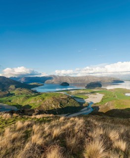 View on Lake Wanaka and mountains