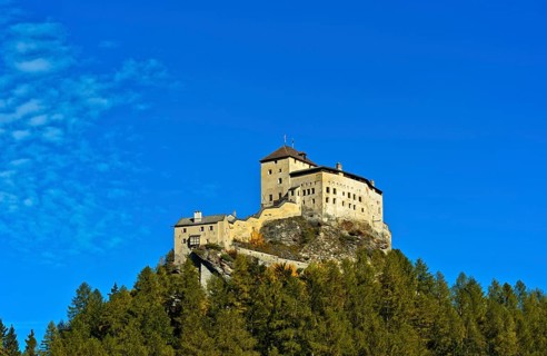 Tarasp Castle