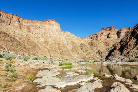 Sulfurous springs